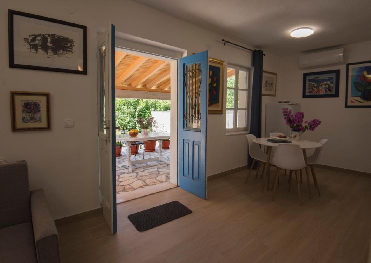 Studio Apartman Roza Ston Exterior photo